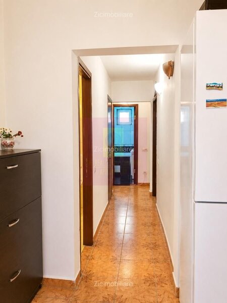 Dristor,  aproape de metrou apartament 3 camere